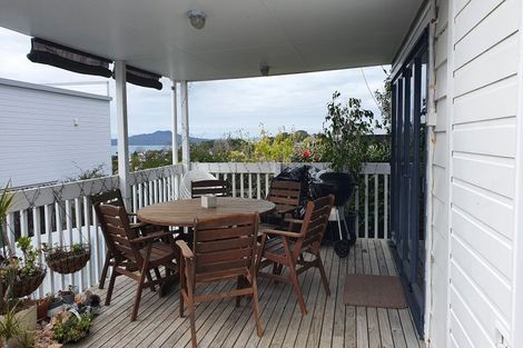 Photo of property in 1a Aberdeen Road, Castor Bay, Auckland, 0620