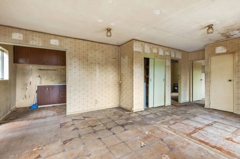 Photo of property in 22 Fyvie Avenue, Tawa, Wellington, 5028