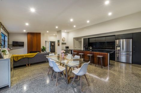 Photo of property in 13 Glaisdale Crescent, Flagstaff, Hamilton, 3210