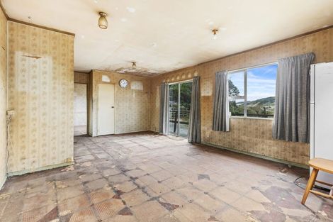 Photo of property in 22 Fyvie Avenue, Tawa, Wellington, 5028