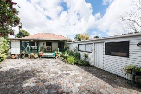 Photo of property in 399 Bucklands Beach Road, Bucklands Beach, Auckland, 2012