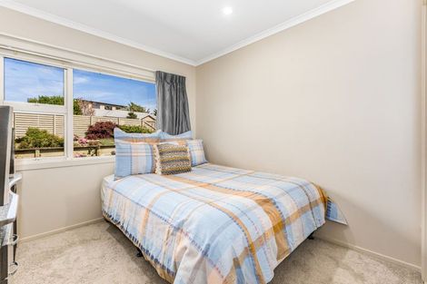 Photo of property in 3 Catlins Glen, Aotea, Porirua, 5024