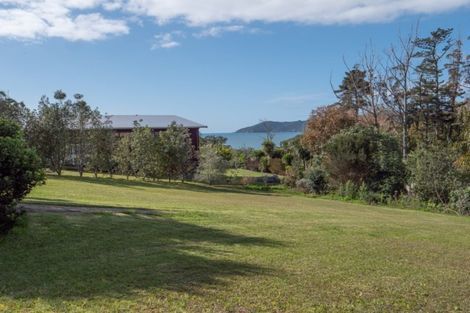 Photo of property in 46c Heretaunga Crescent, Cable Bay, 0420