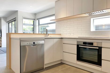 Photo of property in 30a Mayfair Street, Riccarton, Christchurch, 8011