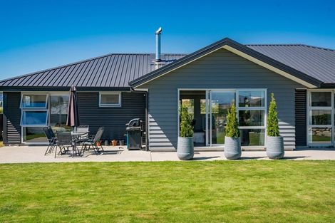 Photo of property in 12 Turnbull Crescent, Wanaka, 9305