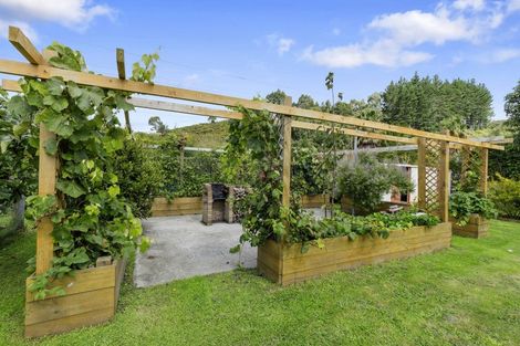 Photo of property in 85 Emerald Hill Drive, Birchville, Upper Hutt, 5018