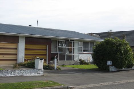 Photo of property in 1 Colman Avenue, Sockburn, Christchurch, 8042
