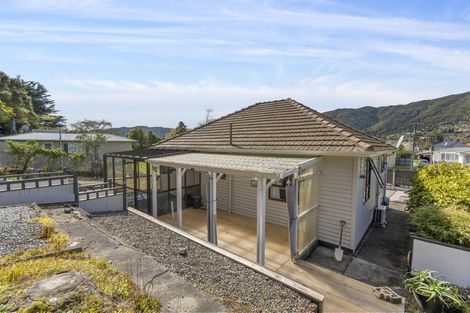 Photo of property in 10 Dover Road, Wainuiomata, Lower Hutt, 5014