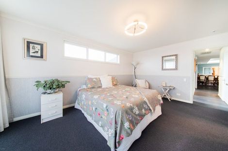 Photo of property in 2 Homestead Avenue, Twizel, 7999