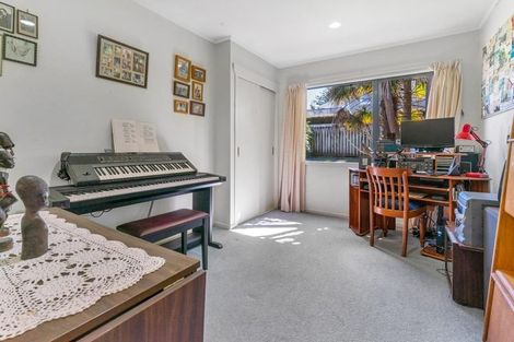 Photo of property in 1/70 Howe Street, Howick, Auckland, 2014