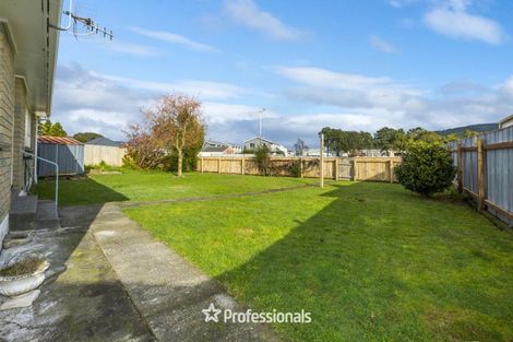 Photo of property in 52 Mary Crescent, Elderslea, Upper Hutt, 5018