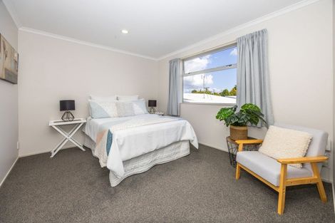 Photo of property in 2/9 Beatty Street, Melville, Hamilton, 3206