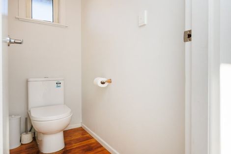 Photo of property in 10 Slacks Road, Awapuni, Palmerston North, 4412