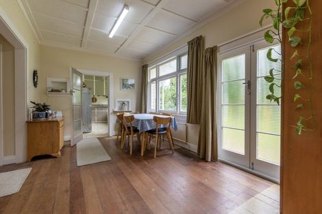 Photo of property in 36 Riverdale Road, Dannevirke, 4930