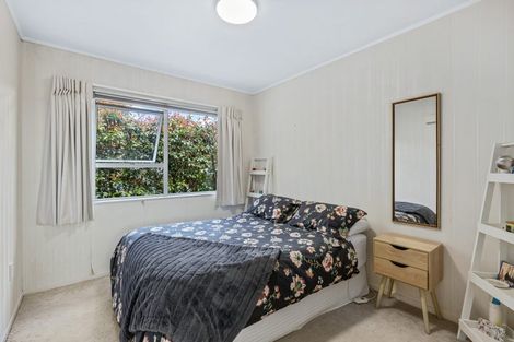 Photo of property in 75 Marellen Drive, Red Beach, 0932