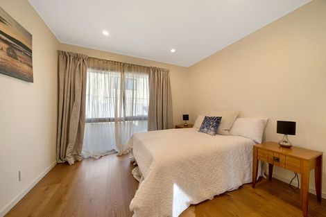 Photo of property in 1/6 Glucina Avenue, West Harbour, Auckland, 0618