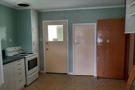 Photo of property in 15 Brett Place, Takaro, Palmerston North, 4412