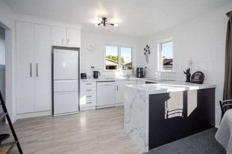 Photo of property in 56 Barraud Street, Dannevirke, 4930