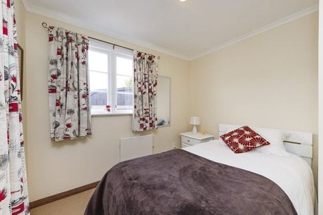 Photo of property in 77 Marne Street, Hokowhitu, Palmerston North, 4410