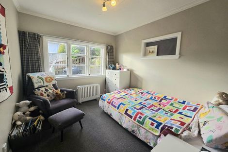 Photo of property in 28 The Drive, Tawa, Wellington, 5028