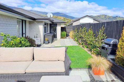 Photo of property in 18 Discovery Way, Waikawa, Picton, 7220