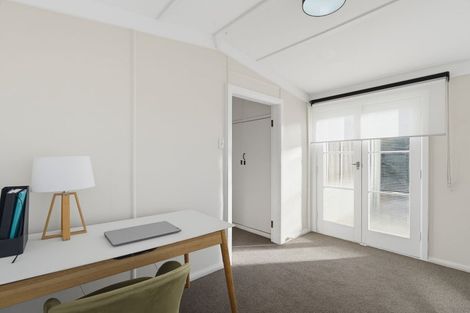 Photo of property in 23 Porritt Place, Waipukurau, 4200