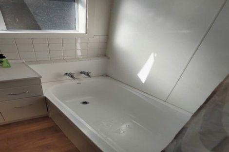 Photo of property in 15 Hooker Avenue, Bryndwr, Christchurch, 8053