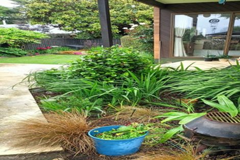 Photo of property in 21 Dunrobin Place, Avonhead, Christchurch, 8042