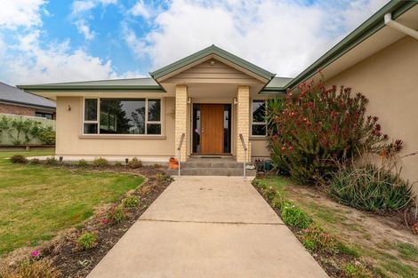 Photo of property in 62 Essex Street, Weston, Oamaru, 9401
