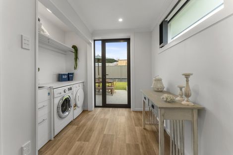 Photo of property in 11 Clare Place, Cromwell, 9310