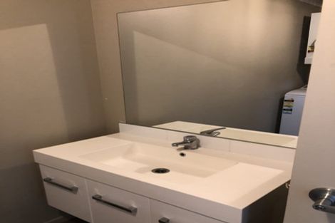 Photo of property in 7/102 Old Farm Road, Hamilton East, Hamilton, 3216