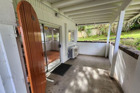 Photo of property in 43 Girrahween Drive, Totara Vale, Auckland, 0629