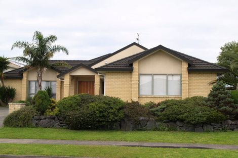 Photo of property in 4 Bowscale Place, Northpark, Auckland, 2013