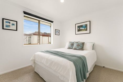 Photo of property in 3 Stenning Place, Papamoa Beach, Papamoa, 3118