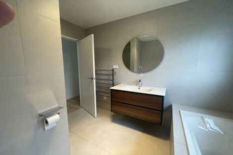 Photo of property in 103 Rangeview Road, Sunnyvale, Auckland, 0612