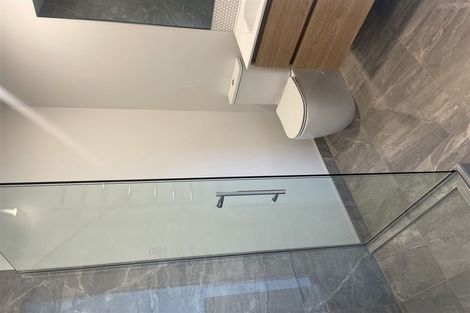 Photo of property in 31 Oxley Avenue, St Albans, Christchurch, 8014