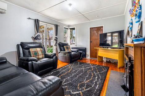 Photo of property in 15 Mcclintock Street, Whau Valley, Whangarei, 0112