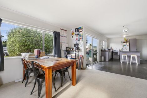 Photo of property in 10 Gordon Road, Mount Maunganui, 3116