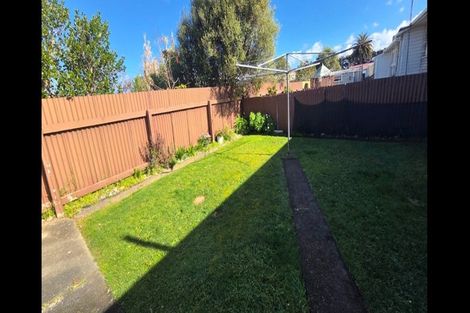 Photo of property in 5 Merton Place, Levin, 5510