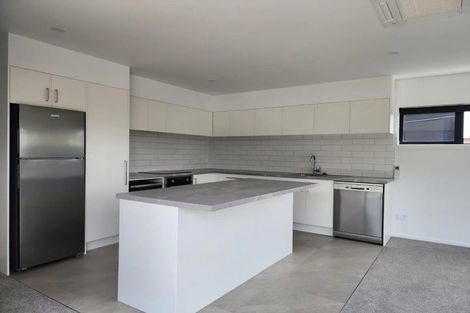 Photo of property in 140a Ngamotu Road, Spotswood, New Plymouth, 4310