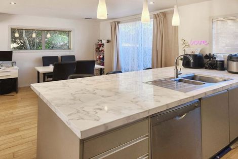 Photo of property in 8 Otonga Heights, Maungaraki, Lower Hutt, 5010