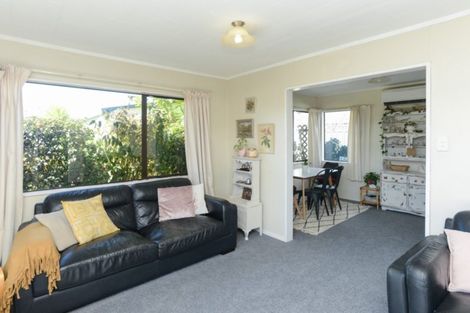 Photo of property in 8 Cardiff Place, Tamatea, Napier, 4112