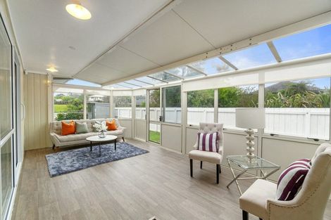 Photo of property in 1/18 Matipo Road, Te Atatu Peninsula, Auckland, 0610