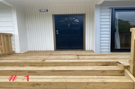 Photo of property in 24 Lewisham Street, Highland Park, Auckland, 2010