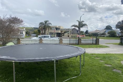 Photo of property in 392 Gloucester Street, Taradale, Napier, 4112