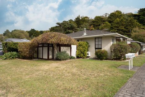 Photo of property in 15a Nathan Street, Tawa, Wellington, 5028