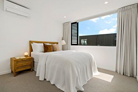 Photo of property in 26 Ngaiwi Street, Orakei, Auckland, 1071