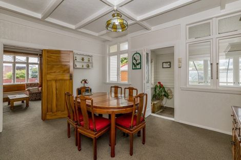 Photo of property in 56 Queenwood Road, Levin, 5510