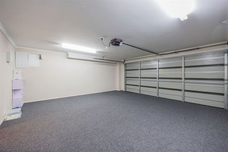 Photo of property in 6 Fairhill Place, Flat Bush, Auckland, 2016