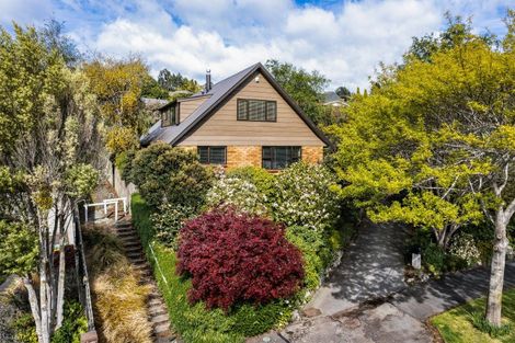 Photo of property in 75 Glenross Street, Glenross, Dunedin, 9011